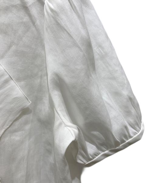 UNITED ARROWS（ユナイテッドアローズ）UNITED ARROWS (ユナイテッドアローズ) フロントフリル ショートスリーブ ブラウス ホワイト サイズ:記載無しの為実寸参照の古着・服飾アイテム
