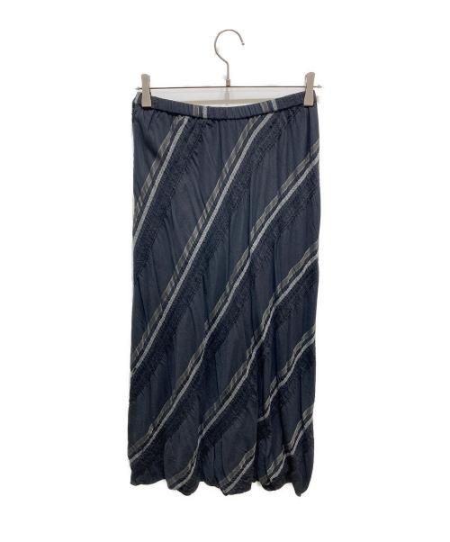 EIKO KONDO（エイココンドウ）eiko kondo (エイココンドウ) 総柄スカート ネイビー サイズ:記載無しの為実寸参照の古着・服飾アイテム