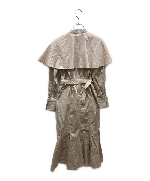 rienda（リエンダ）rienda (リエンダ) ケープマーメイドワンピース ベージュ サイズ:Sの古着・服飾アイテム