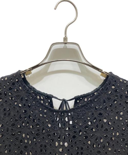 SHIPS for women（シップスフォーウーマン）SHIPS for women (シップスフォーウーマン) エンブロイダリーワンピース ブラック サイズ:記載無しの為実寸参照の古着・服飾アイテム