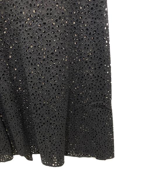 SHIPS for women（シップスフォーウーマン）SHIPS for women (シップスフォーウーマン) エンブロイダリーワンピース ブラック サイズ:記載無しの為実寸参照の古着・服飾アイテム