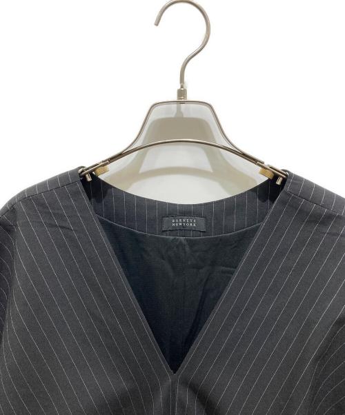 BARNEYS NEWYORK（バーニーズ・ニューヨーク）BARNEYS NEWYORK (バーニーズ・ニューヨーク) ストライプワンピース ブラック サイズ:36の古着・服飾アイテム