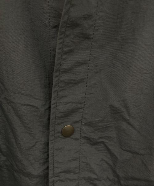 山と道（ヤマトミチ）山と道 (ヤマトミチ) Taslan Coach Jacket ネイビー サイズ:Mの古着・服飾アイテム