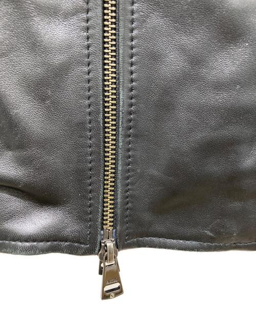 AKM（エーケーエム）AKM (エーケーエム) レイヤードシープレザー中綿フードジャケット ブラック サイズ:Ｍの古着・服飾アイテム