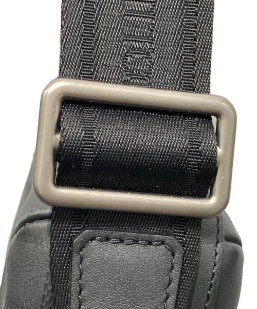 LOUIS VUITTON（ルイ ヴィトン）LOUIS VUITTON (ルイ ヴィトン) ショルダーバッグ ブラックの古着・服飾アイテム