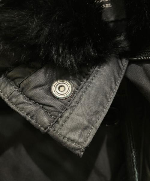BURBERRY BLACK LABEL（バーバリーブラックレーベル）BURBERRY BLACK LABEL (バーバリーブラックレーベル) ダウンコート ブラック サイズ:Mの古着・服飾アイテム