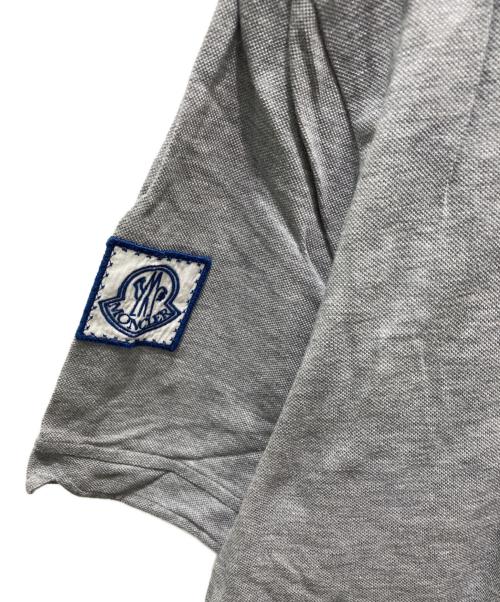 MONCLER GAMME BLEU（モンクレール ガム ブルー）MONCLER GAMME BLEU (モンクレール ガム ブルー) MAGLIA T-SHIRT グレー サイズ:記載無しの為実寸参照の古着・服飾アイテム