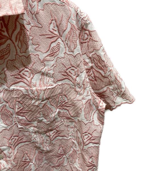 TOGA ARCHIVES（トーガアーカイブス）TOGA ARCHIVES (トーガアーカイブス) Lace S/S shirt ピンク サイズ:48の古着・服飾アイテム