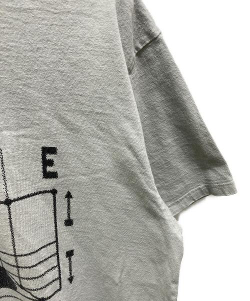 C.E（シーイー）C.E (シーイー キャブエンプト) OVERDYE CAUSE AND EFFECT T グレー サイズ:XLの古着・服飾アイテム