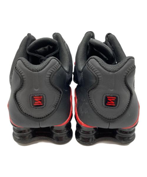 NIKE（ナイキ）NIKE (ナイキ) SHOX METALLIC SILVER-UNIVERSITY RED サイズ:27.5の古着・服飾アイテム