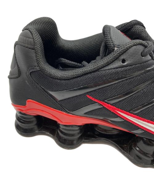 NIKE（ナイキ）NIKE (ナイキ) SHOX METALLIC SILVER-UNIVERSITY RED サイズ:27.5の古着・服飾アイテム