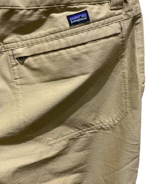 Patagonia（パタゴニア）Patagonia (パタゴニア) ナイロンパンツ ベージュ サイズ:4の古着・服飾アイテム