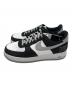 NIKE (ナイキ) Air Force 1 LV8 EMB 
