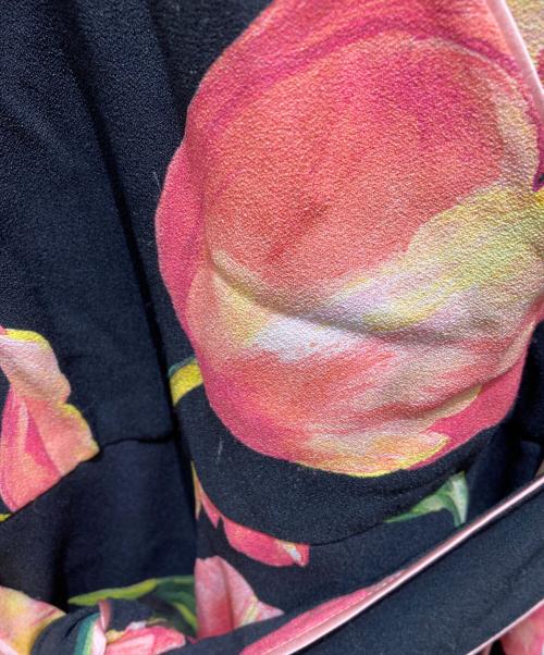 DOLCE & GABBANA（ドルチェ＆ガッバーナ）DOLCE & GABBANA (ドルチェ＆ガッバーナ) 花柄ワンピース ブラック サイズ:36の古着・服飾アイテム