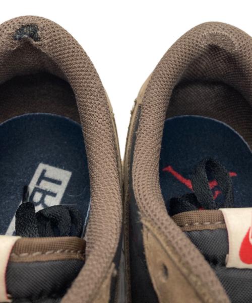 NIKE（ナイキ）NIKE (ナイキ) Travis Scott (トラヴィス・スコット) ローカットスニーカー ブラウン サイズ:27.5㎝の古着・服飾アイテム