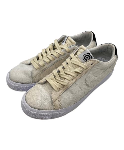 NIKE SB（ナイキエスビー）NIKE SB (ナイキエスビー) MEDICOM TOY (メディコム・トイ) Blazer Low 