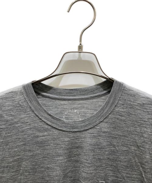 山と道（ヤマトミチ）山と道 (ヤマトミチ) 100% Merino Light Crew Neck Pocket グレー サイズ:Mの古着・服飾アイテム