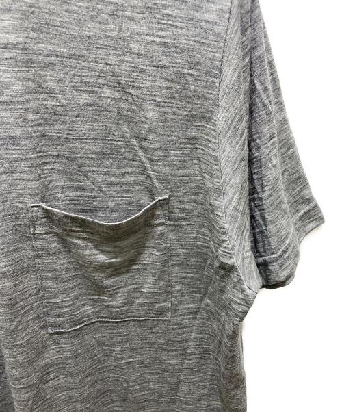 山と道（ヤマトミチ）山と道 (ヤマトミチ) 100% Merino Light Crew Neck Pocket グレー サイズ:Mの古着・服飾アイテム