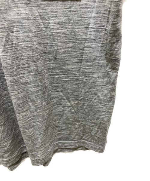 山と道（ヤマトミチ）山と道 (ヤマトミチ) 100% Merino Light Crew Neck Pocket グレー サイズ:Mの古着・服飾アイテム