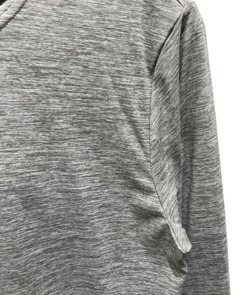 Patagonia（パタゴニア）Patagonia (パタゴニア) Capilene Cool Daily Hoody グレー サイズ:Sの古着・服飾アイテム