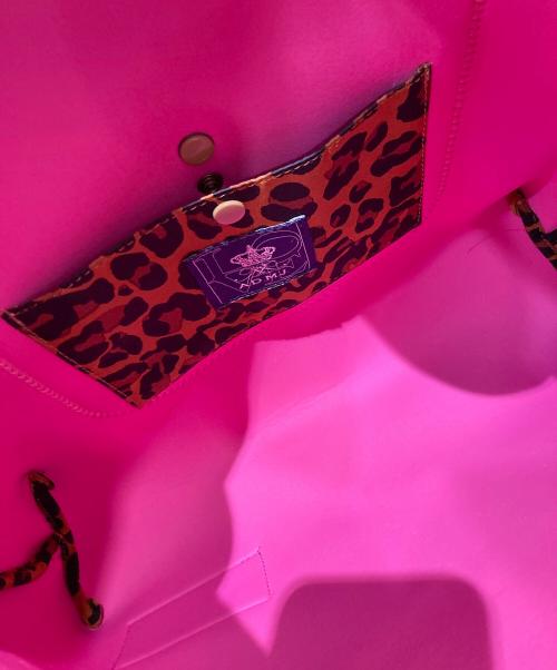 A.D.M.J.（エーディーエムジェイ）A.D.M.J. (エーディーエムジェイ) ハンドバッグ ベージュの古着・服飾アイテム