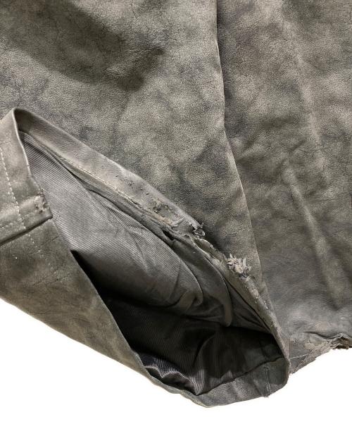 SUPPLIER（サプライヤー）SUPPLIER (サプライヤー) Vintage Faux Leather Cargo Pants グレー サイズ:Mの古着・服飾アイテム