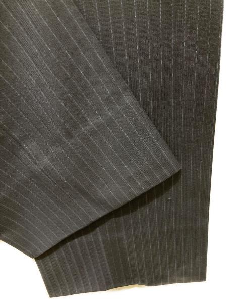 GIORGIO ARMANI（ジョルジョアルマーニ）GIORGIO ARMANI (ジョルジョアルマーニ) 3Bストライプセットアップスーツ ネイビー サイズ:46の古着・服飾アイテム