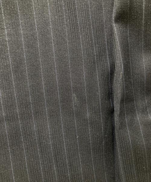 GIORGIO ARMANI（ジョルジョアルマーニ）GIORGIO ARMANI (ジョルジョアルマーニ) 3Bストライプセットアップスーツ ネイビー サイズ:46の古着・服飾アイテム