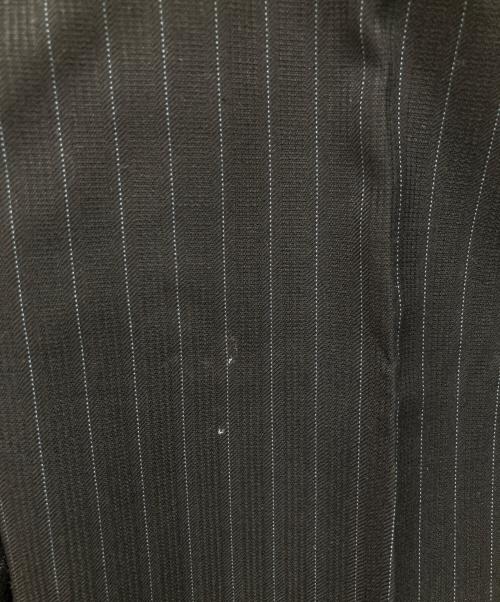 GIORGIO ARMANI（ジョルジョアルマーニ）GIORGIO ARMANI (ジョルジョアルマーニ) 3Bストライプセットアップスーツ ネイビー サイズ:46の古着・服飾アイテム