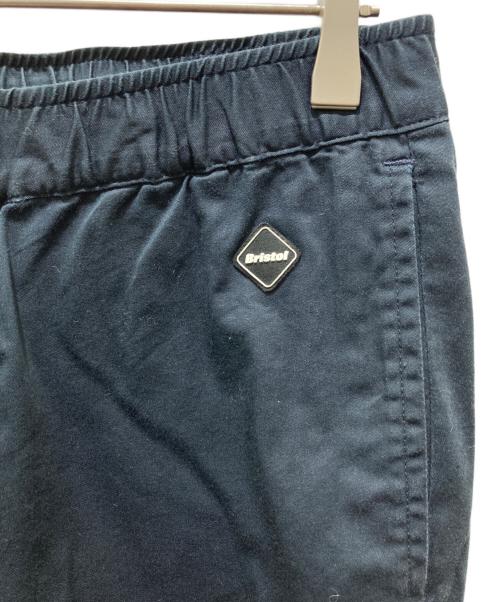 F.C.R.B.（エフシーレアルブリストル）F.C.R.B. (エフシーレアルブリストル) イージーパンツ ネイビー サイズ:Mの古着・服飾アイテム