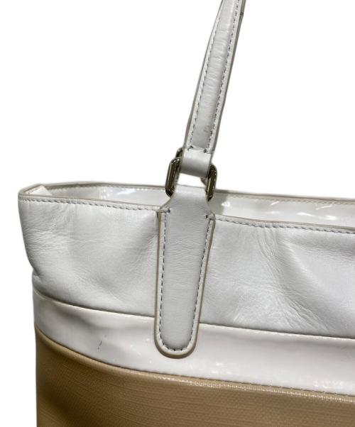 COACH（コーチ）COACH (コーチ) PVCレザートートバッグ ベージュの古着・服飾アイテム