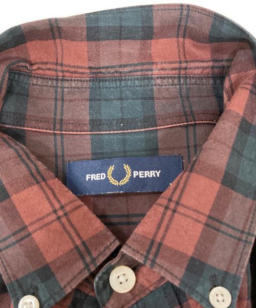FRED PERRY（フレッドペリー）FRED PERRY (フレッドペリー) B.D TARTAN SHIRT レッド サイズ:Mの古着・服飾アイテム