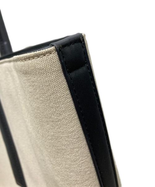 TOMORROW LAND（トゥモローランド）TOMORROW LAND (トゥモローランド) トートバッグ アイボリーの古着・服飾アイテム