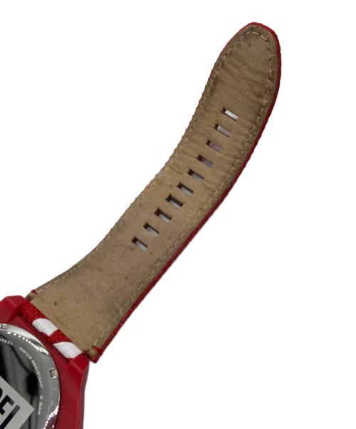 DIESEL（ディーゼル）DIESEL (ディーゼル) リストウォッチ レッドの古着・服飾アイテム