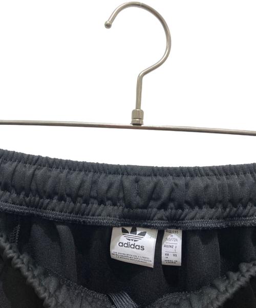 adidas（アディダス）adidas (アディダス) SST スカート ブラック サイズ:Mの古着・服飾アイテム