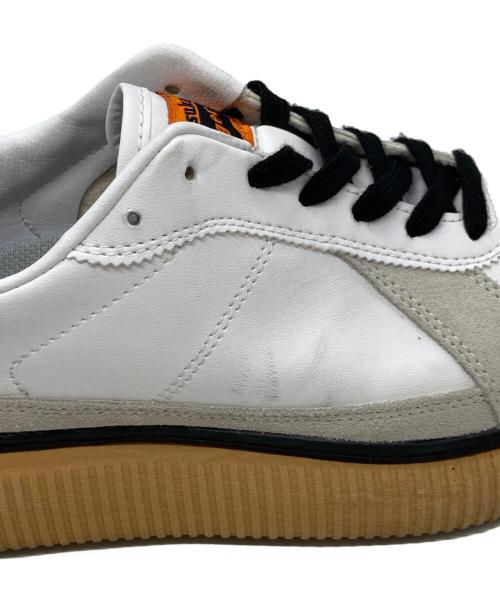 Onitsuka Tiger（オニツカタイガー）Onitsuka Tiger (オニツカタイガー) DELECITY ホワイト サイズ:24.5㎝の古着・服飾アイテム