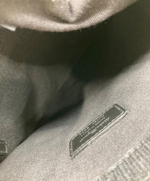 Salvatore Ferragamo（サルヴァトーレ フェラガモ）Salvatore Ferragamo (サルヴァトーレ フェラガモ) ナイロンショルダーバッグ ブラックの古着・服飾アイテム