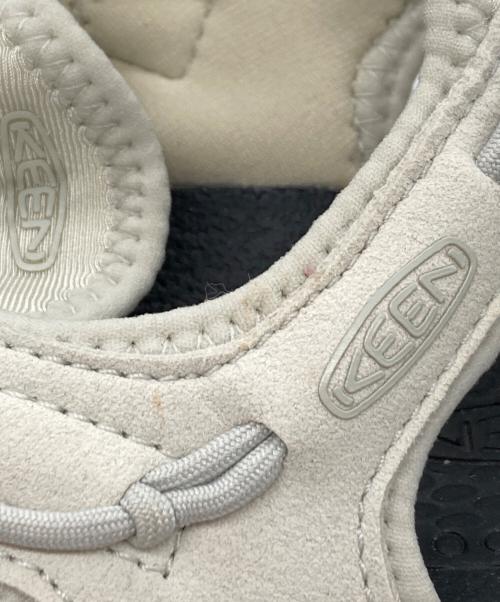 KEEN（キーン）KEEN (キーン) UNEEK ASTORIA ホワイト サイズ:24.5㎝の古着・服飾アイテム