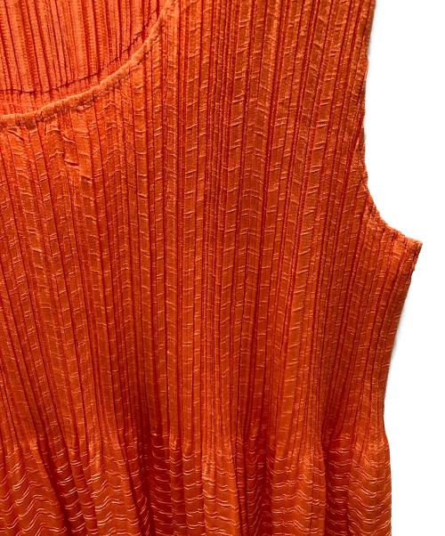 PLEATS PLEASE（プリーツプリーズ）PLEATS PLEASE (プリーツプリーズ) ノースリーブワンピース オレンジ サイズ:3の古着・服飾アイテム