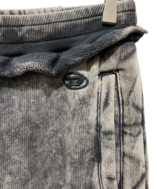 DIESEL（ディーゼル）DIESEL (ディーゼル) P-TPPAL グレー サイズ:Ｍの古着・服飾アイテム
