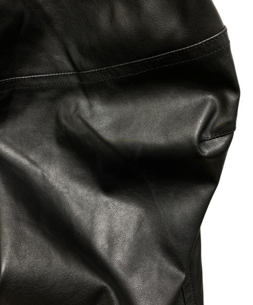 DIESEL（ディーゼル）DIESEL (ディーゼル) P-MARTY-LTHF ブラック サイズ:36の古着・服飾アイテム