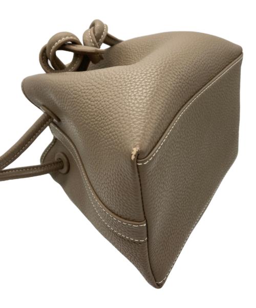 VASIC（ヴァジック）VASIC (ヴァジック) BOND MINI MINI TAUPE ベージュの古着・服飾アイテム