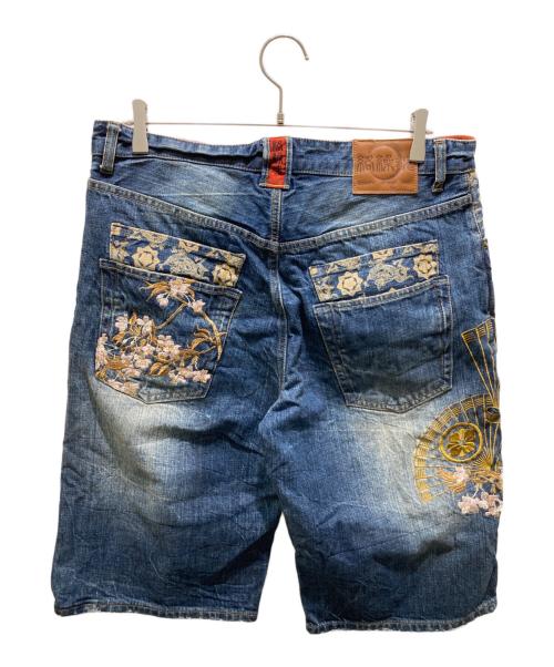 絡繰魂（カラクリタマシイ）絡繰魂 (カラクリダマシイ) 刺繍デニムハーフパンツ インディゴ サイズ:36の古着・服飾アイテム