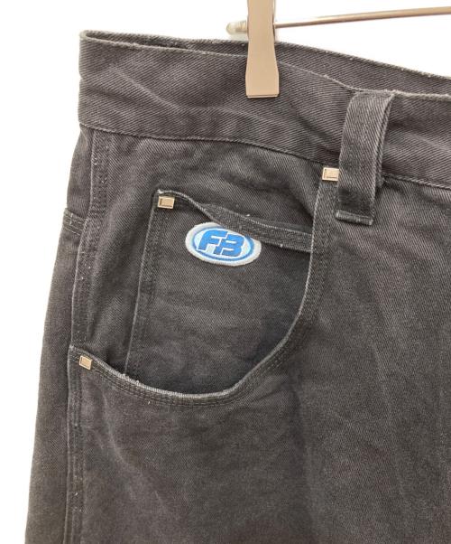 FUBU（フブ）FUBU (フブ) カーゴハーフパンツ ブラック サイズ:42の古着・服飾アイテム