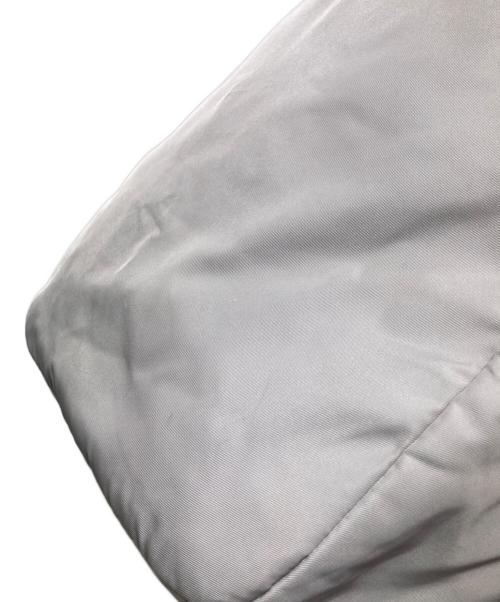 ear PAPILLONNER（イアパピヨネ）ear PAPILLONNER (イアパピヨネ) 樹脂パーツ2WAYトートバッグ グレーの古着・服飾アイテム