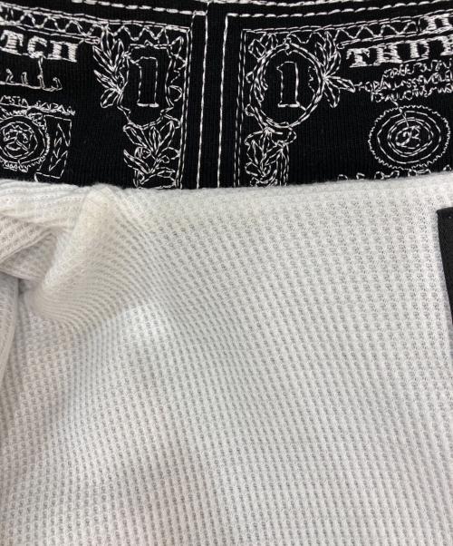 THE BLACK EYE PATCH（ブラックアイパッチ）THE BLACK EYE PATCH (ブラックアイパッチ) DOLLAR BILL COVERED ZIP HOODIE ブラック サイズ:Lの古着・服飾アイテム