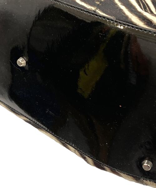 FURLA（フルラ）FURLA (フルラ) ハラコトートバッグ ブラック×ホワイトの古着・服飾アイテム