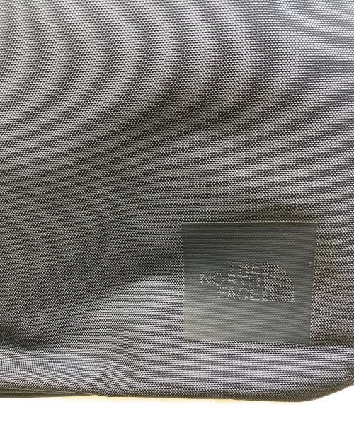 THE NORTH FACE（ザ ノース フェイス）THE NORTH FACE (ザ ノース フェイス) シャトルデイパック ネイビーの古着・服飾アイテム