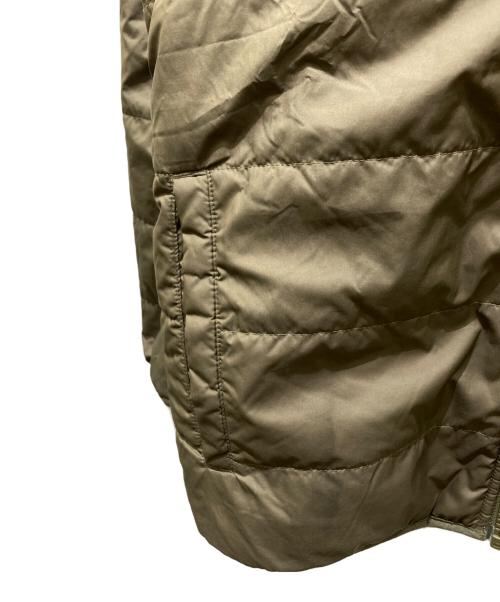 Patagonia（パタゴニア）Patagonia (パタゴニア) リバーシブル・レディ・フレディ・フーディ ベージュ サイズ:Sの古着・服飾アイテム