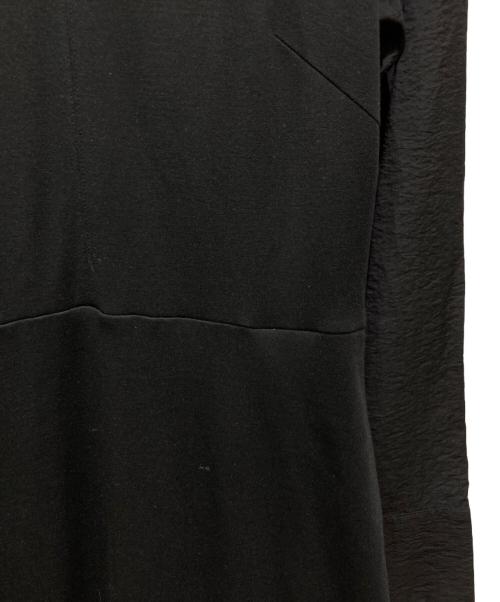 UN3D.（アンスリード）UN3D. (アンスリード) バックフレアロングワンピース ブラック サイズ:38の古着・服飾アイテム